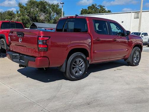 2025 Nissan Frontier SV