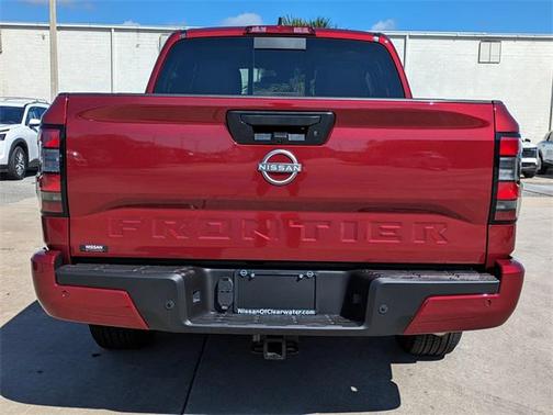 2025 Nissan Frontier SV
