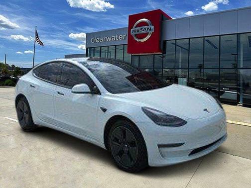 2023 Tesla Model 3 Standard Range