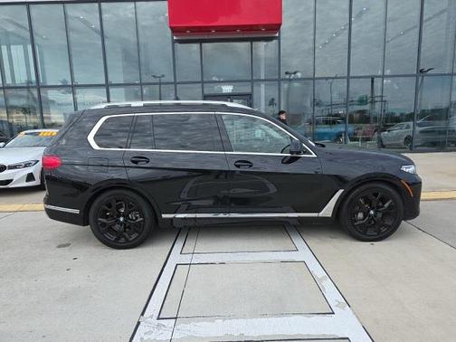 2019 BMW X7 xDrive50i