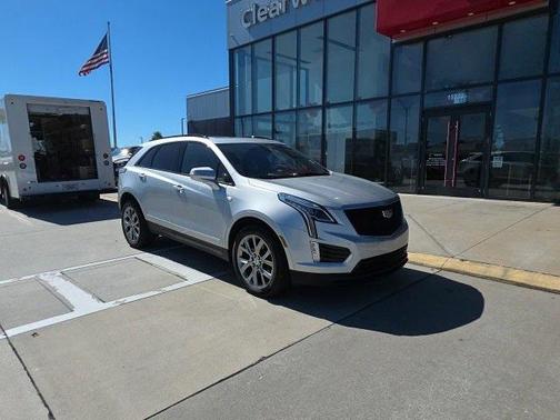 2020 Cadillac XT5 Sport