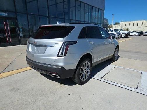 2020 Cadillac XT5 Sport