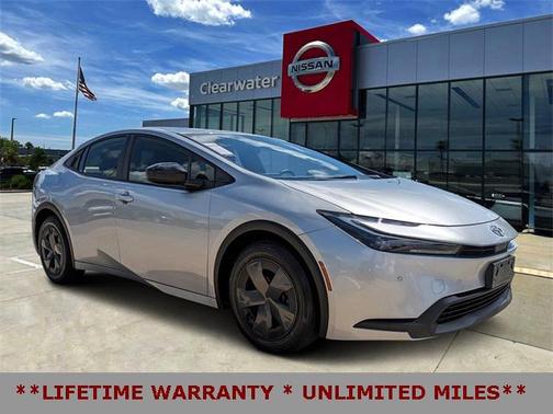 2024 Toyota Prius LE