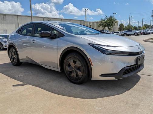 2024 Toyota Prius LE
