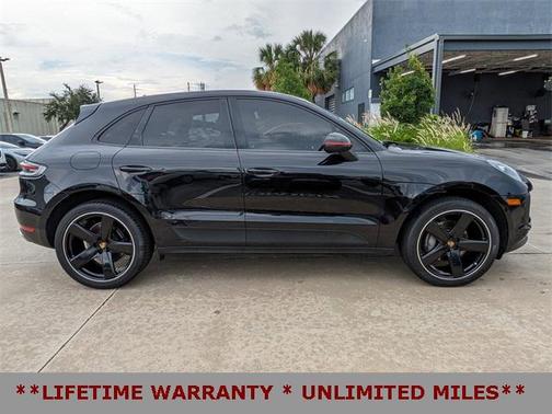 2019 Porsche Macan Base