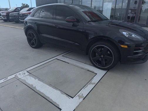 2019 Porsche Macan Base