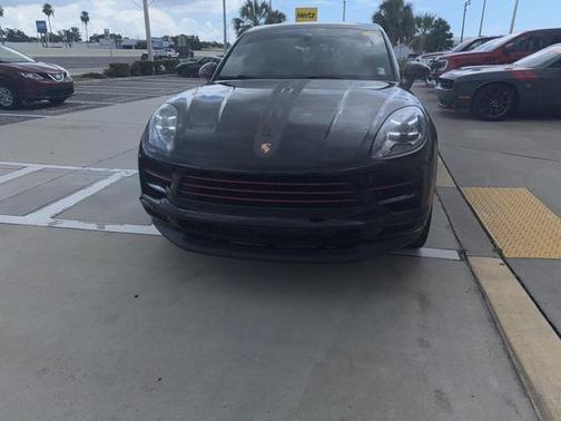 2019 Porsche Macan Base