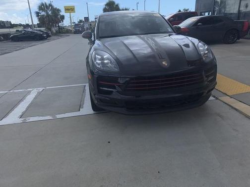 2019 Porsche Macan Base