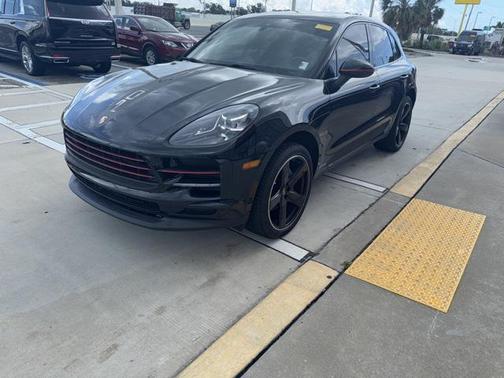 2019 Porsche Macan Base