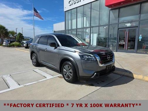 2024 Nissan Pathfinder S FWD