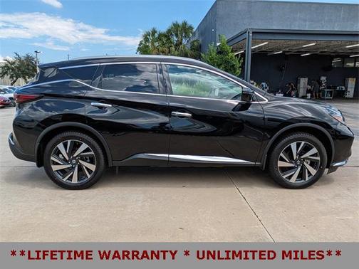 2022 Nissan Murano SL FWD