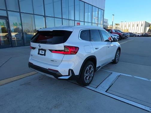 2025 BMW X1 xDrive28i