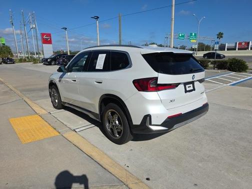 2025 BMW X1 xDrive28i