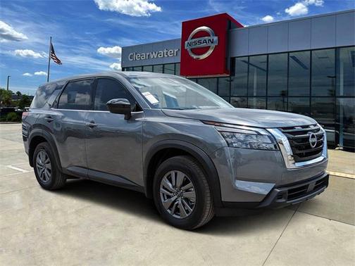 2025 Nissan Pathfinder S 4WD