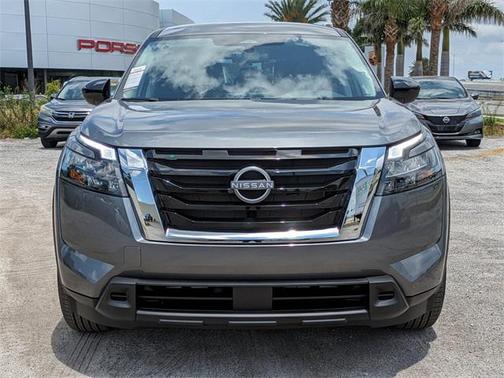 2025 Nissan Pathfinder S 4WD