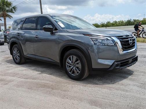 2025 Nissan Pathfinder S 4WD