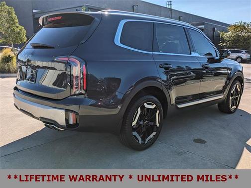 2025 Kia Telluride EX