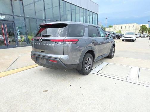Gun Metallic 2023 Nissan Pathfinder S FWD