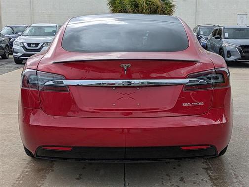 2020 Tesla Model S Performance