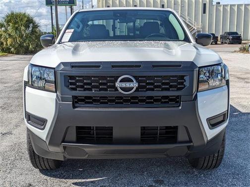 2025 Nissan Frontier S