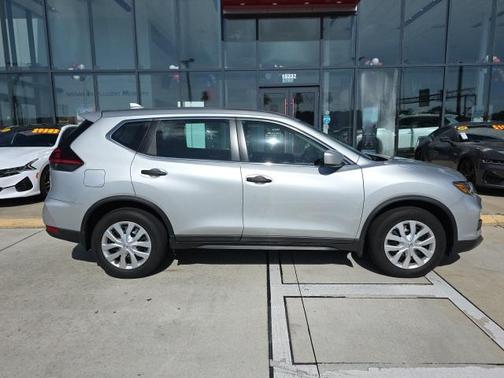 2020 Nissan Rogue S