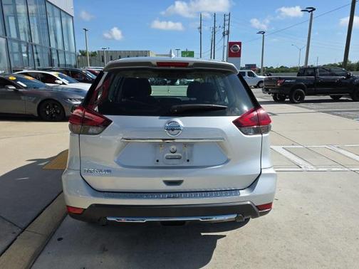 2020 Nissan Rogue S