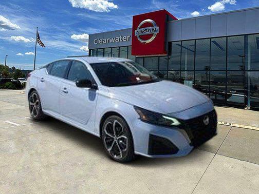 2024 Nissan Altima SR FWD