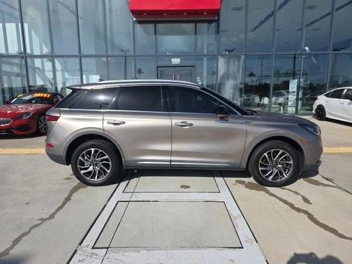 2020 Lincoln Corsair Standard
