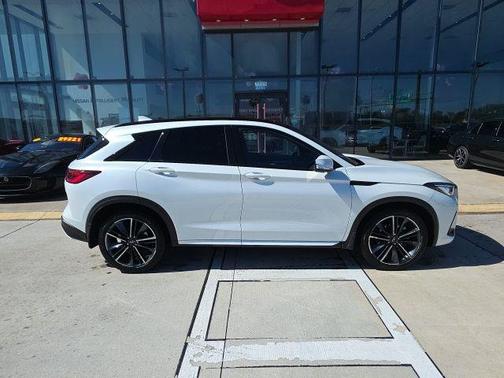 2025 INFINITI QX50 SPORT