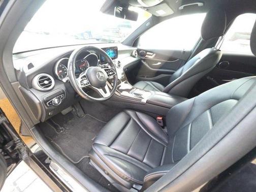 2022 Mercedes-Benz GLC 300 Base