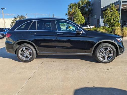 2022 Mercedes-Benz GLC 300 Base