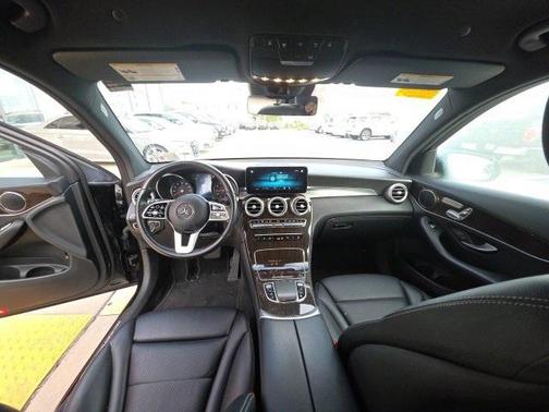 2022 Mercedes-Benz GLC 300 Base