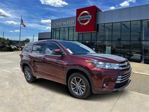 2018 Toyota Highlander SE