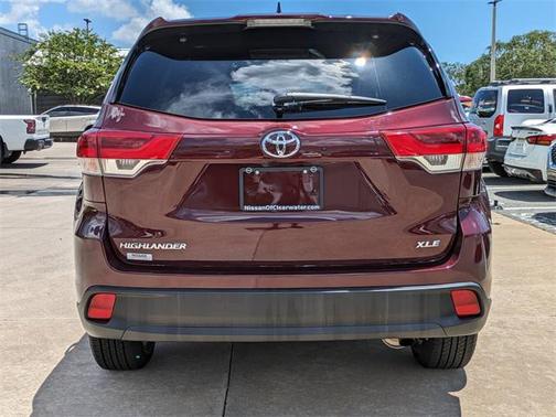 2018 Toyota Highlander SE