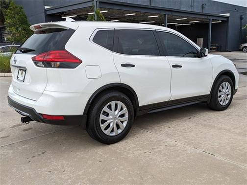 2017 Nissan Rogue S