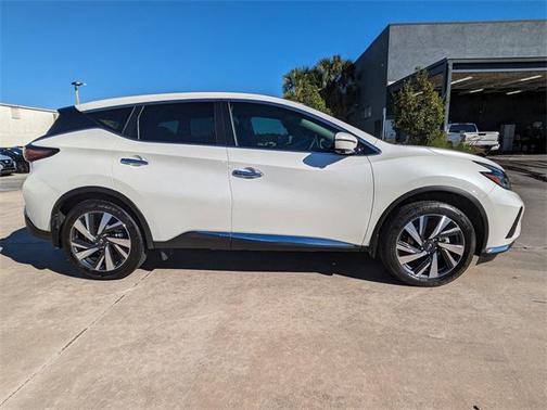 2024 Nissan Murano SL FWD