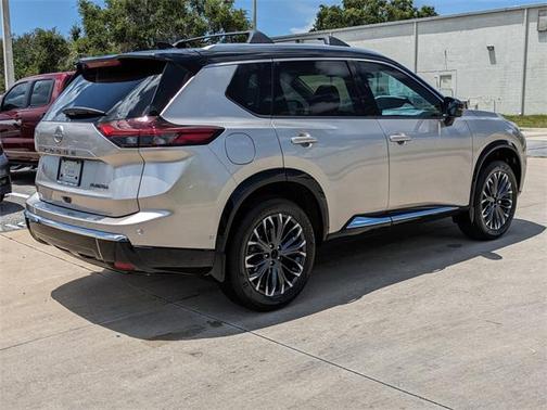 2025 Nissan Rogue Platinum
