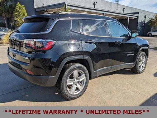 2022 Jeep Compass Latitude