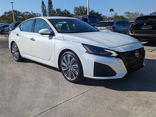 2025 Nissan Altima 2.5 SL