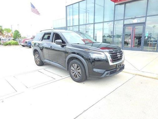 2023 Nissan Pathfinder SV 4WD