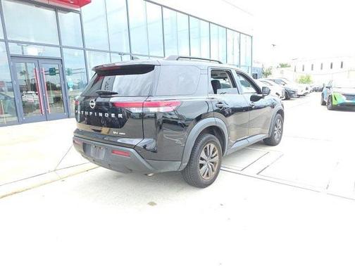 2023 Nissan Pathfinder SV 4WD
