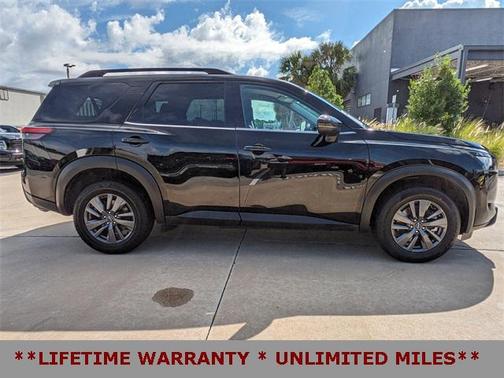 2023 Nissan Pathfinder SV 4WD
