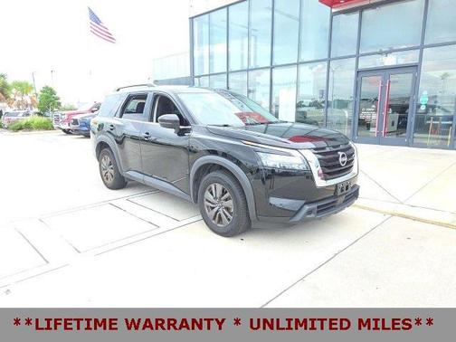 2023 Nissan Pathfinder SV 4WD