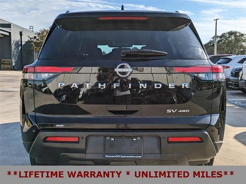 2023 Nissan Pathfinder SV 4WD
