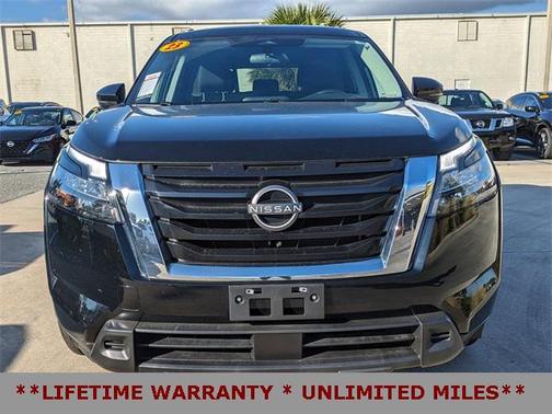 2023 Nissan Pathfinder SV 4WD