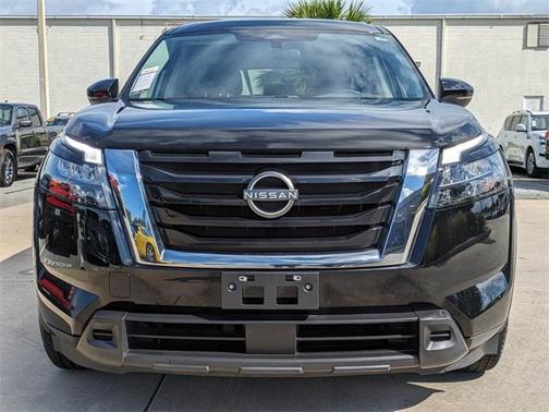 2023 Nissan Pathfinder SV 4WD