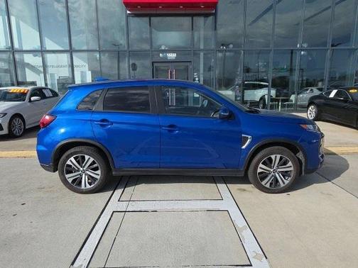 2024 Mitsubishi Outlander Sport SE