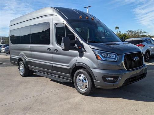 2025 Ford Transit-350 XLT