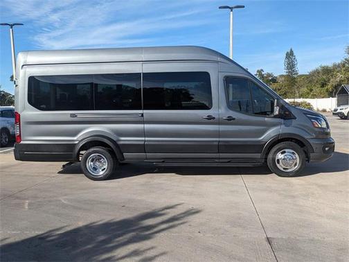 2025 Ford Transit-350 XLT