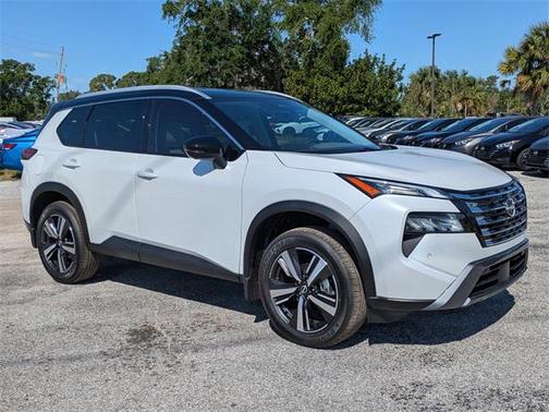 2025 Nissan Rogue SL